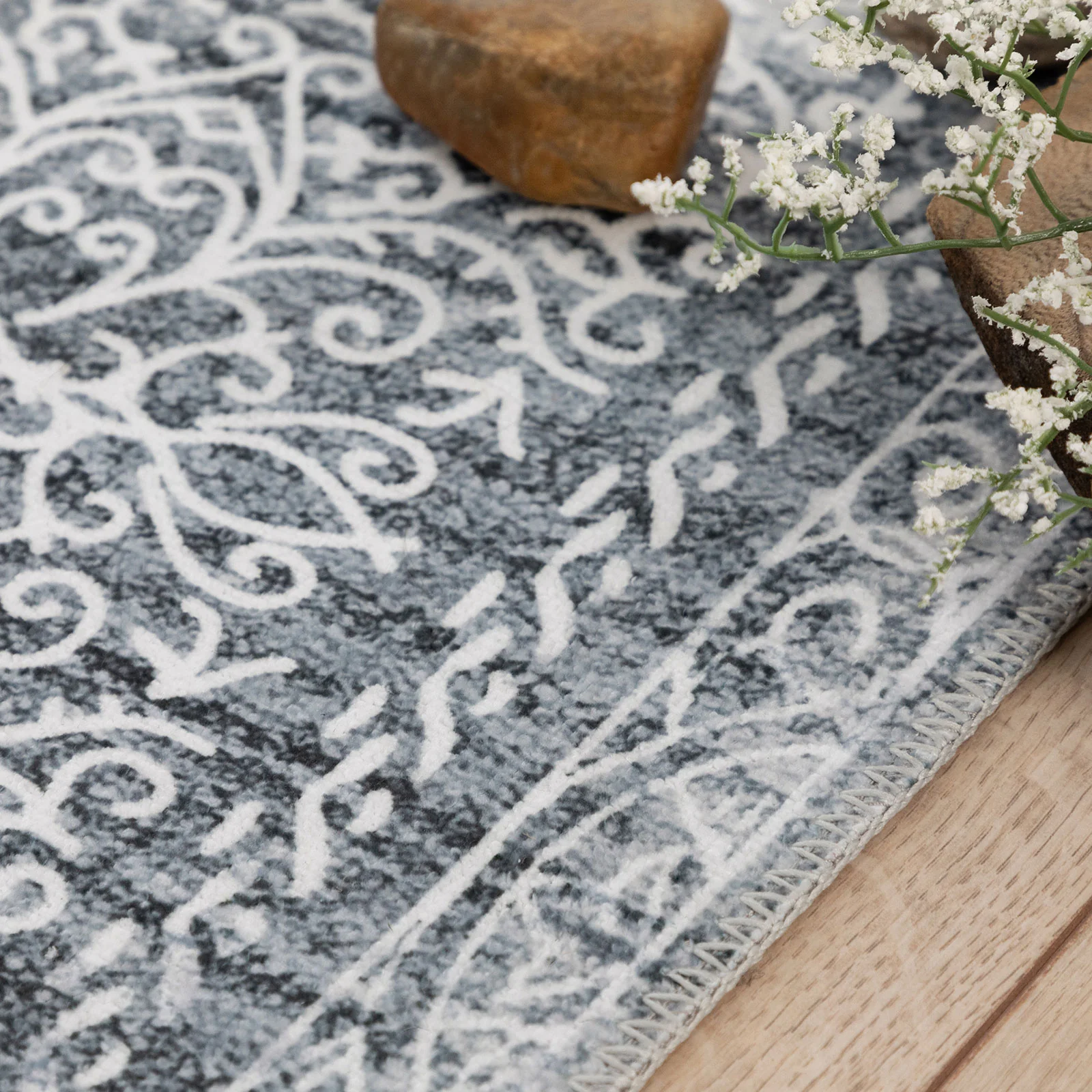 Extra Large Rug Silver Grey Slate Beautiful Paisley Medallion Carpet High Traffic Machine Washable - Image 22
