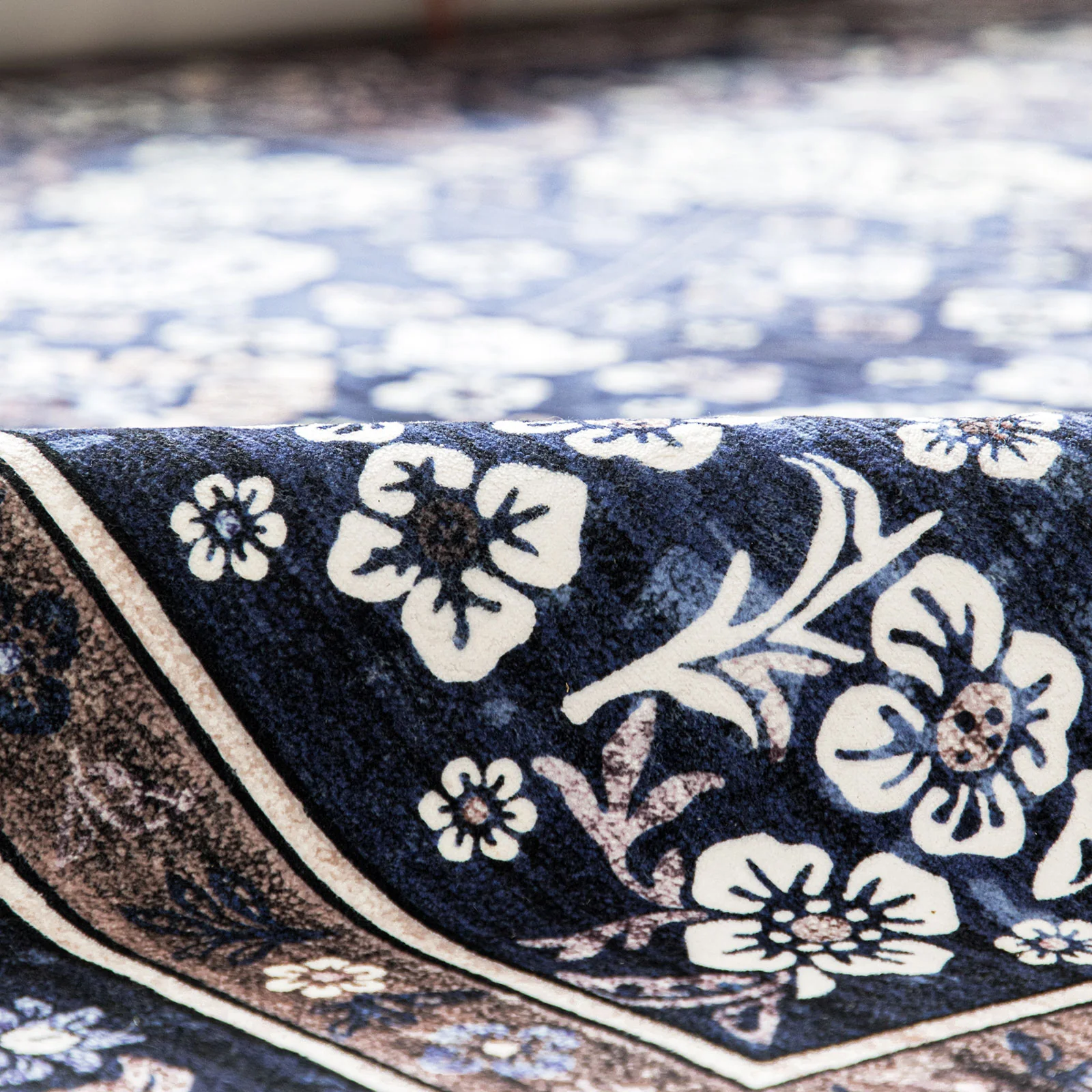Extra Large Floor Rug Stunning Navy Blue Blooming Allover Plush Non Slip Traditional Retro Lounges Machine Washable Mat - Image 12