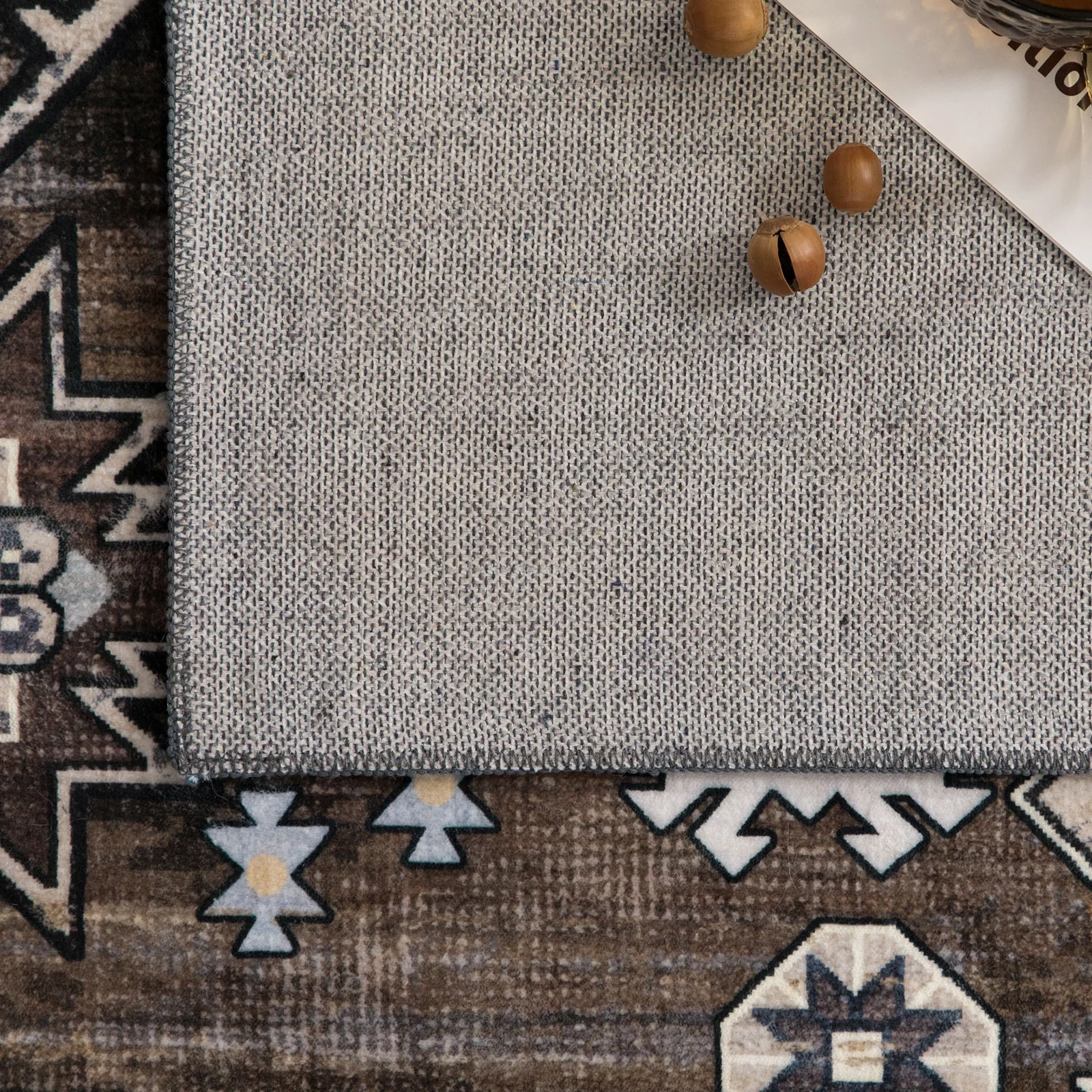 Clearance Extra Large Gold Brown Grey Beautiful Distressed Traditional Carpet Hall Runner Machine Washable - Image 26